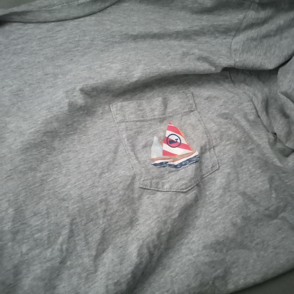 Vineyard Vine size (Large) for man.